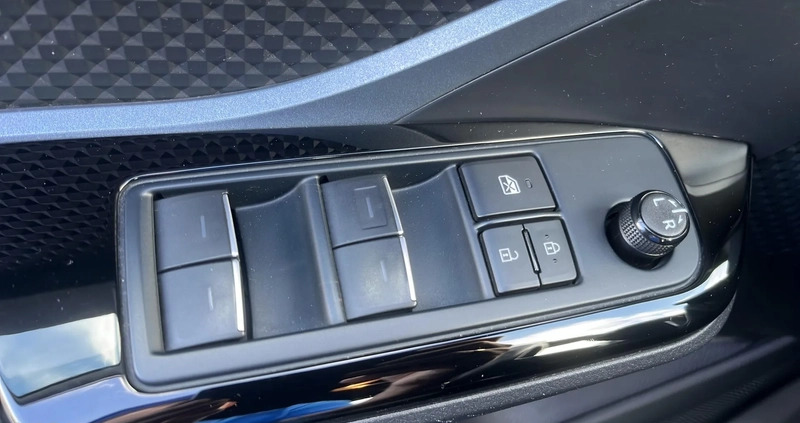 Toyota C-HR cena 104900 przebieg: 57232, rok produkcji 2020 z Pszczyna małe 254